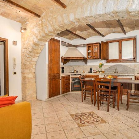 La Casa Dell' Etrusco Villa Tarquinia Bagian luar foto