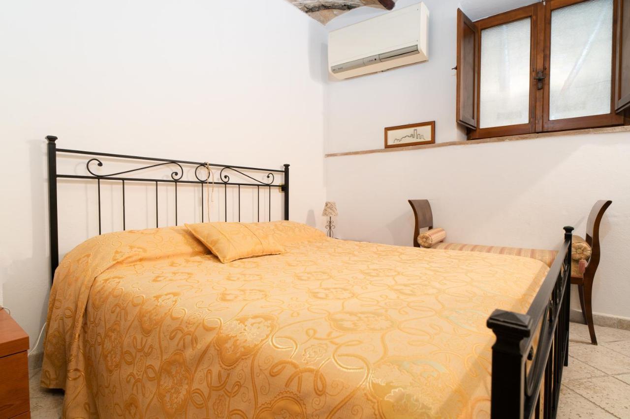 La Casa Dell' Etrusco Villa Tarquinia Bagian luar foto